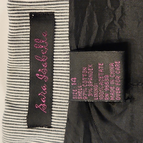 Ladie's jacket - Picture 5 of 5